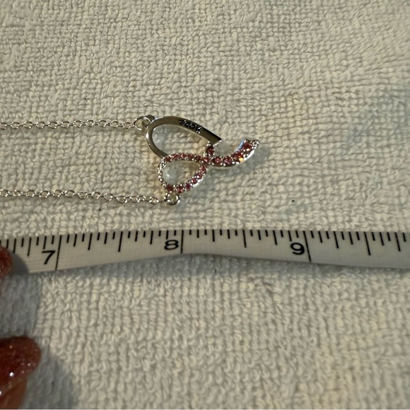 Avon Breast Cancer Crusade Heart Ribbon Necklace NIB vintage 2016 - Picture 2 of 6